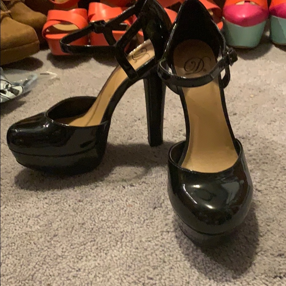 Brand new patent leather heels!